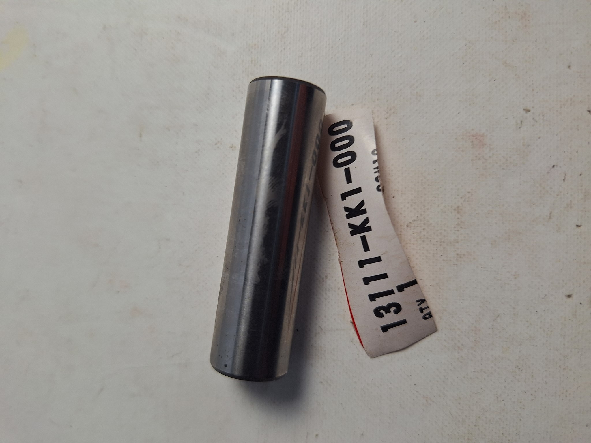 Bild von KOLBENBOLZEN  13111-KK1-000  XR 250 RE